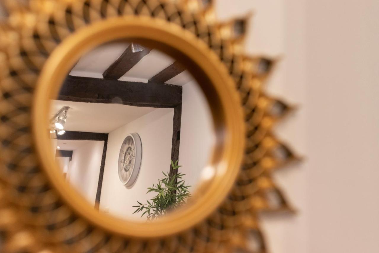 Precioso apartamento con Entrada autónoma en el Casco Viejo Bilbao Exterior foto