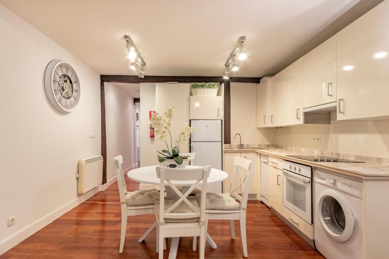 Precioso apartamento con Entrada autónoma en el Casco Viejo Bilbao Exterior foto